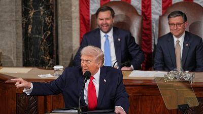 Trump anuncia en un triunfalista discurso del estado de la Unión que sus nuevos aranceles no pasarán por el Congreso