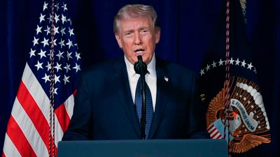 Trump insta a los militares y la Guardia Revolucionaria iraní a "rendirse o afrontar una muerte segura"