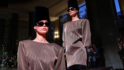 Desfile de Duyos en Omoda Madrid es Moda Desfile de Duyos en Omoda Madrid es Moda