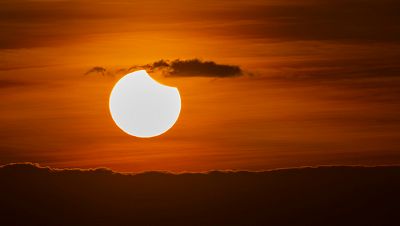 Así se verá el eclipse anular de Sol este 10 de junio en España