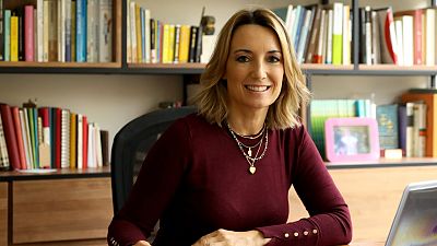Cómo educar a tus hijos sin gritos ni castigos: los consejos de Patri Psicóloga