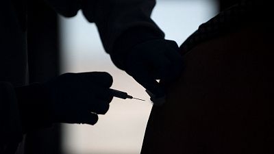 Estados Unidos da su visto bueno a inocular la dosis de refuerzo de Janssen y Moderna