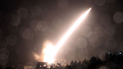 EE.UU. y Corea del Sur disparan misiles como respuesta al lanzamiento del proyectil norcoreano que sobrevoló Japón