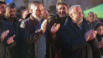 Abascal acusa al PP de buscar "un relato de culpabilidades" y ve "posibilidades" de acuerdo en Extremadura y Castilla y León