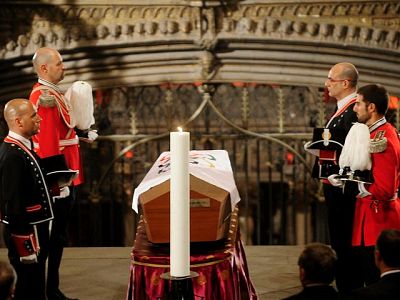 Barcelona se vuelca en la despedida a Juan Antonio Samaranch | Ver