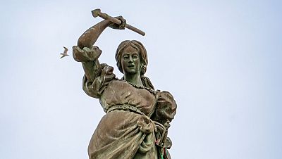 Estatua de María Pita en A Coruña Estatua de María Pita en A Coruña