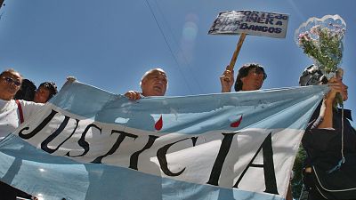 Los emigrantes de la Argentina del corralito, 20 años después: "De un día para otro desapareció todo"