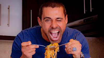Emmanuel Esparza juega con ventaja: ¡Ya estuvo en MasterChef Celebrity!