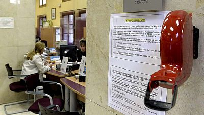 Los empleados pLos empleados públicos con hijos menores de 12 años podrán ampliar en un mes la jornada intensiva estival