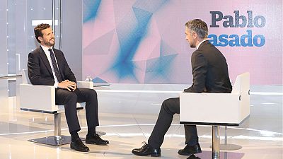 Casado anuncia que el PP presentará este martes la denuncia contra Torra por "usurpación de funciones" Casado anuncia que el PP presentará este martes la denuncia contra Torra por "usurpación de funciones"