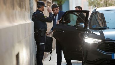 Un escolta de Mazón afirma que el expresident llegó al Palau sobre las 19.50 horas el día de la dana