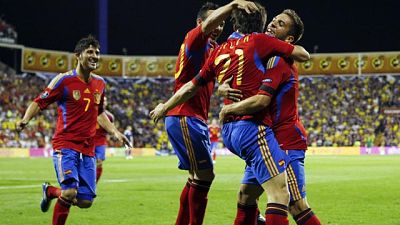 España lo borda ante Escocia