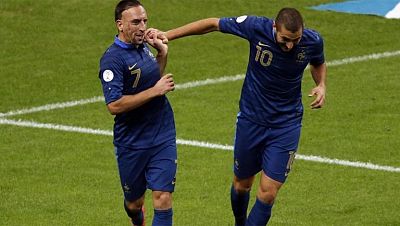 Francia confía en Ribéry y Benzema