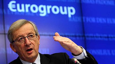 Los ministros de Economía de la eurozona aprobarán este viernes aumentar de 500.000 millones a 700.000 millones de euros la dotación del fondo de rescate para países endeudados. Los ministros de Economía de la eurozona aprobarán este viernes aumentar de 500.000 millones a 700.000 millones de euros la dotación del fondo de rescate para países endeudados.