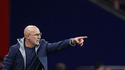 Luis de la Fuente termina su banco de pruebas ante de la lista definitiva para el Mundial. Luis de la Fuente termina su banco de pruebas ante de la lista definitiva para el Mundial.