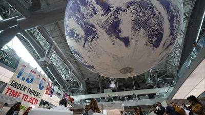 COP30: la cumbre del clima sigue sin acuerdo - Telediario 2 | Ver