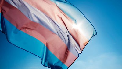 España como refugio para las familias trans: "Venir se convirtió en una decisión de vida o muerte"