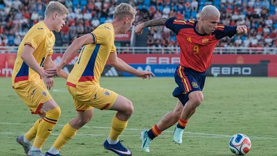 España baila al son de Pablo García para golear a Rumanía y sellar la clasificación para el Europeo sub-21