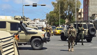Nueve españoles recluidos en un hotel en Trípoli en medio de los enfrentamientos que azotan la capital de Libia