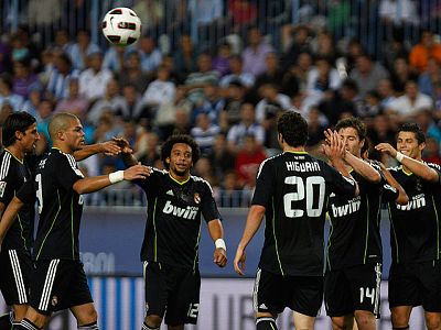 El entrenador portugués del Real Madrid ya tiene la cabeza puesta en el próximo partido. Los blancos reciben al Milan pero Mourinho no quiere afrontar el partido como ex entrenador del Inter.