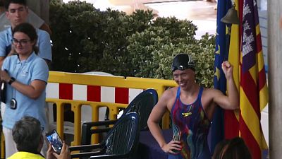 Estella Tonrath logra su primer récord de España absoluto en 200m espalda - Natación | Ver