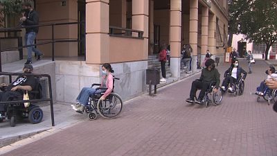 Estudiantes de la UMU se ponen en la piel de personas con discapacidad