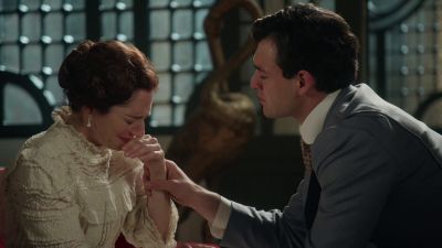 Eugenia le pide a Martina un favor prohibido en 'La Promesa' y se enfrenta  a Lorenzo