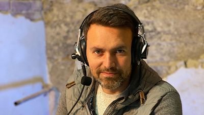 El comentarista ucraniano de Eurovisión narra el festival desde un búnker