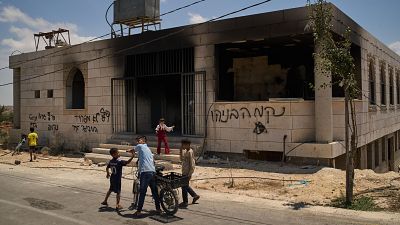 Exjefes de seguridad israelíes advierten a Trump del peligro del "terrorismo colono judío" Exjefes de seguridad israelíes advierten a Trump del peligro del "terrorismo colono judío"