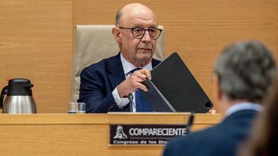 El exministro Montoro dice que no está orgulloso de haber aplicado el artículo 155 a Cataluña pero sí "dolido"