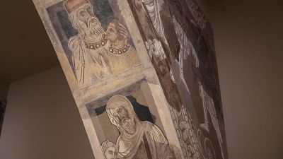 Els experts alerten del risc irreparable d’un trasllat dels murals de Sixena