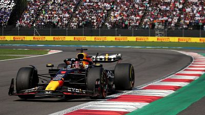 Max Verstappen sigue intratable y gana en México