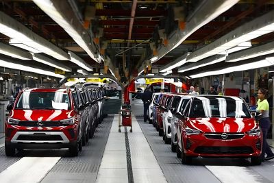 El fabricante de coches Stellantis presenta un ERTE para toda la plantilla de la fábrica de Zaragoza