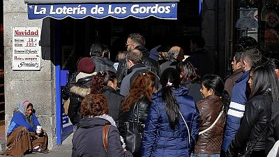 La fecha de la muerte de personajes famosos o de tragedias, los números más buscados para la Lotería de Navidad