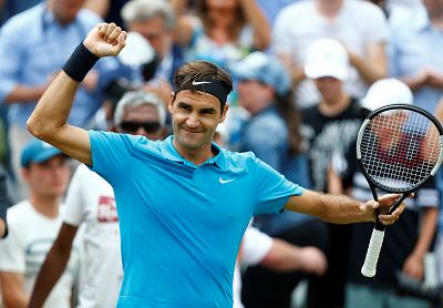Federer recupera el número uno, pero debe ganar Halle si quiere mantenerlo