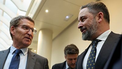Feijóo revela que habló con Abascal tras las elecciones en Castilla y León para desbloquear los gobiernos autonómicos