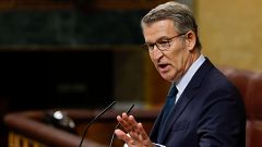 Feijóo pide al Gobierno que retire la ley que beneficia a etarras y Sánchez responde: 