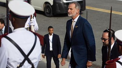 Felipe VI se reúne con Abinader en Santo Domingo antes de la investidura presidencial