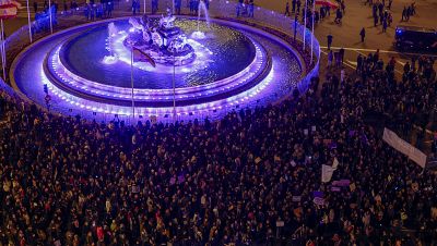 El feminismo inunda las calles y exhibe su fuerza en un nuevo 8M dividido