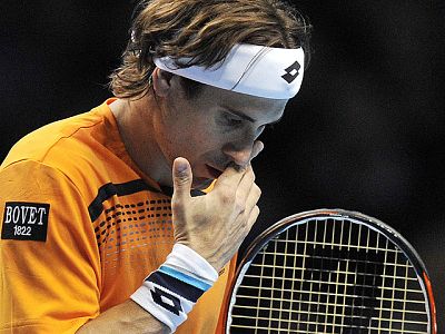 El alicantino David Ferrer ha reconocido que su pase "está difícil" y ha lamentado su "falta de agresividad" y de "regularidad" después de su partido contra Robin Soderling. El alicantino David Ferrer ha reconocido que su pase "está difícil" y ha lamentado su "falta de agresividad" y de "regularidad" después de su partido contra Robin Soderling.