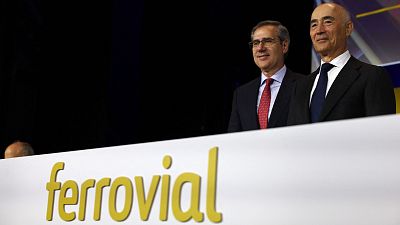 Los accionistas de Ferrovial dan luz verde a la marcha de España de su sede social Los accionistas de Ferrovial dan luz verde a la marcha de España de su sede social