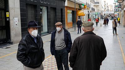 El Gobierno eliminará el martes el uso obligatorio de las mascarillas en exteriores