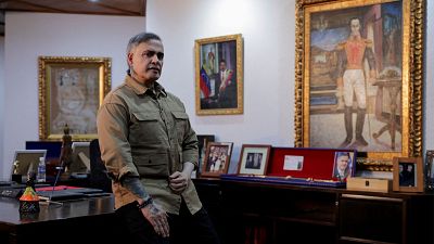 El fiscal general de Venezuela, Tarek Saab, renuncia a su cargo y le sustituye Larry Daniel Devoe
