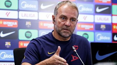 Flick confirma la lesión de Raphinha, elogia a Lamine... y a De la Fuente: "Es perfecto lo que hace con mis jugadores"