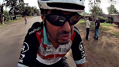 Fran Ventura: "Viajar en bici es el máximo exponente del ciclismo" | Ver