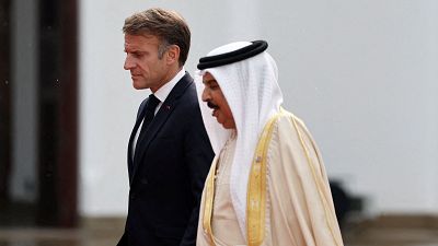 Francia acuerda con Emiratos y Baréin un suministro adicional de diésel para mitigar la escalada de precios
