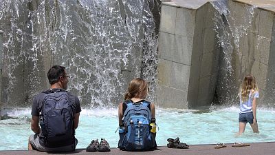 Un frente hará caer las temperaturas hasta 10 grados y dejará lluvias en la mitad norte peninsular