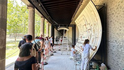 Restauran un fresco abovedado en Pompeya con las bodas de Ariadna y Dioniso Restauran un fresco abovedado en Pompeya con las bodas de Ariadna y Dioniso