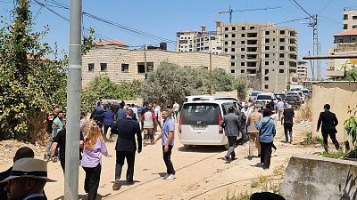 El Ejército israelí dispara contra una delegación diplomática en Cisjordania y España convoca al representante de Israel