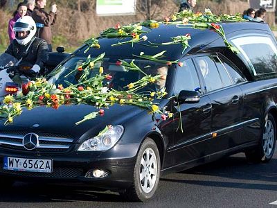 Entierro y funeral del presidente de Polonia, Kaczynski y su esposa Entierro y funeral del presidente de Polonia, Kaczynski y su esposa